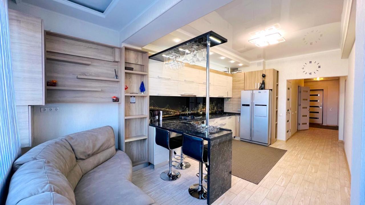 Apartament De Lux Cu 2 Camere Si Living Chişinău Extérieur photo